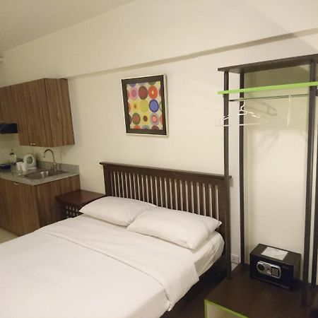 H Hotels - Metro North Uno Quezon City Exteriör bild
