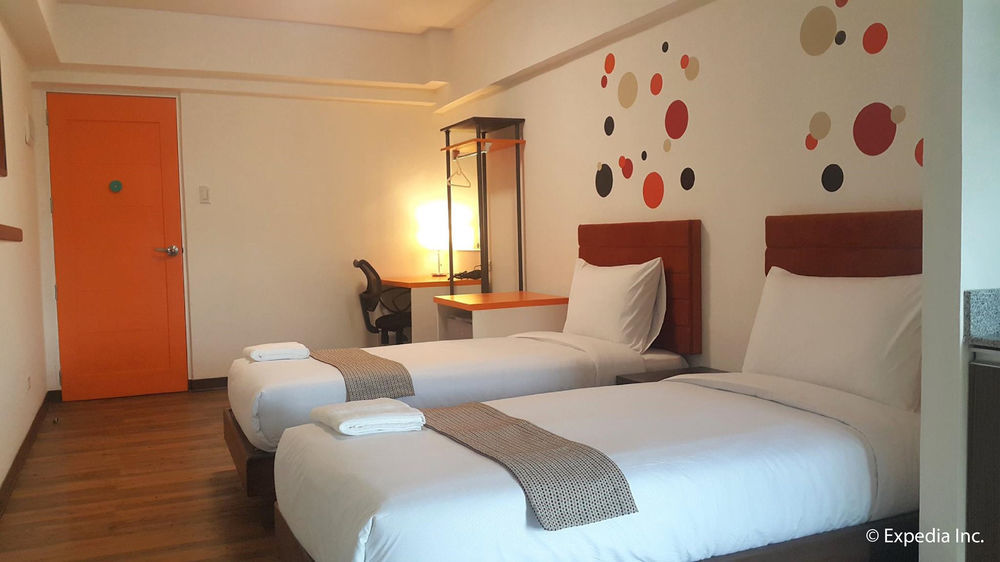 H Hotels - Metro North Uno Quezon City Exteriör bild
