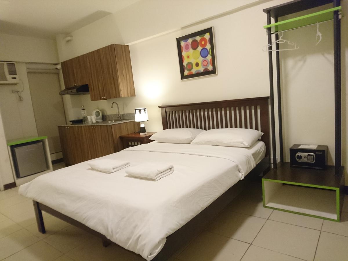 H Hotels - Metro North Uno Quezon City Exteriör bild